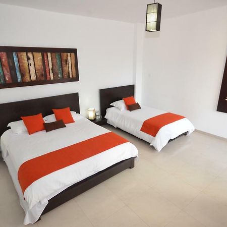 Bed and Breakfast Casa Opuntia Пуерто-Бакерісо-Морено Екстер'єр фото