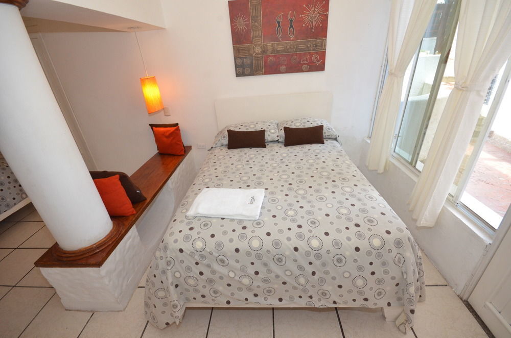 Bed and Breakfast Casa Opuntia Пуерто-Бакерісо-Морено Екстер'єр фото