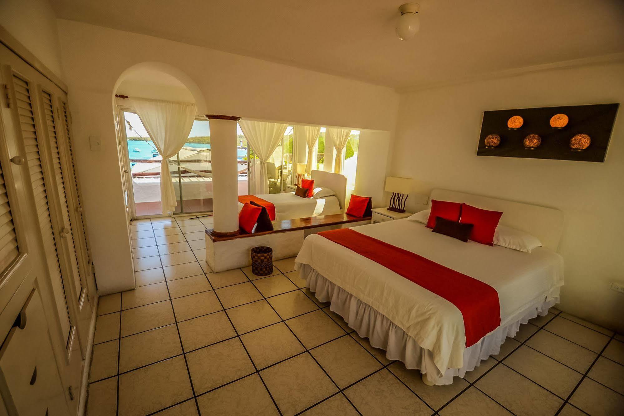 Bed and Breakfast Casa Opuntia Пуерто-Бакерісо-Морено Екстер'єр фото