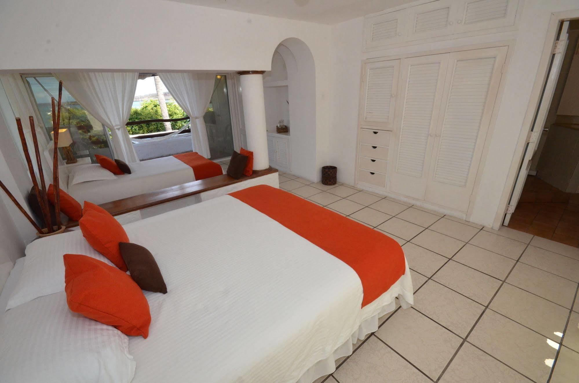 Bed and Breakfast Casa Opuntia Пуерто-Бакерісо-Морено Екстер'єр фото