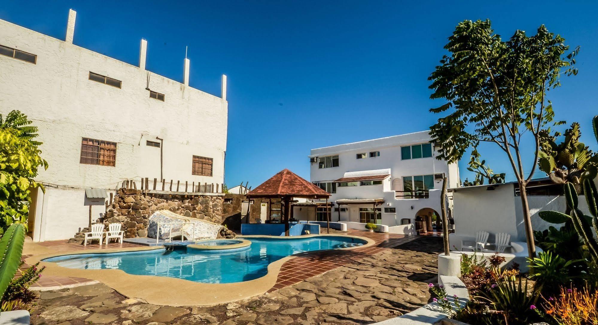 Bed and Breakfast Casa Opuntia Пуерто-Бакерісо-Морено Екстер'єр фото